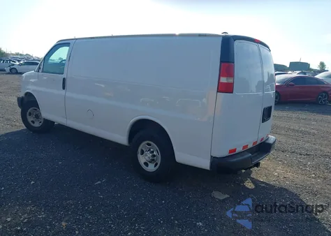 2015 Chevrolet Express 2500 Work Van из США, поврежденный, VIN 1GCWGFCF6F1167832